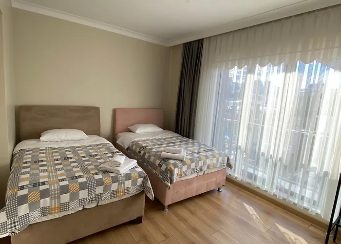 Вилла Cozy - Garden, Fireplace & Cinema Experience *