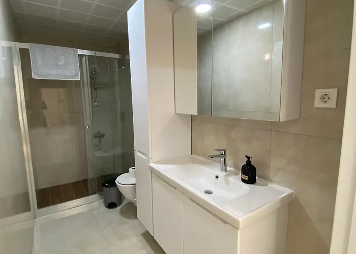 Cozy - Garden, Fireplace & Cinema Experience Вилла *